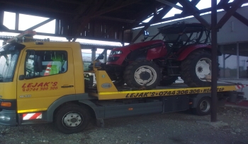 Transport auto pe platforma